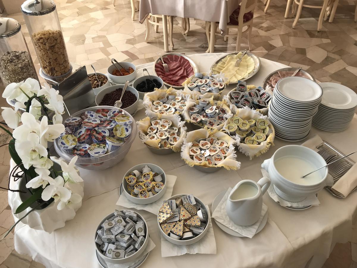 Hotel Excelsior カオルレ エクステリア 写真